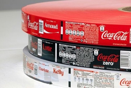 28.05.2013 * Impressão digital viabiliza ação promocional em rótulos da Coca-Cola