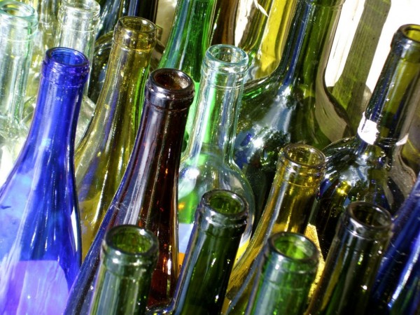 16.08.2013* Owens-Illinois desenvolve linha de garrafas sustentáveis para microcervejarias