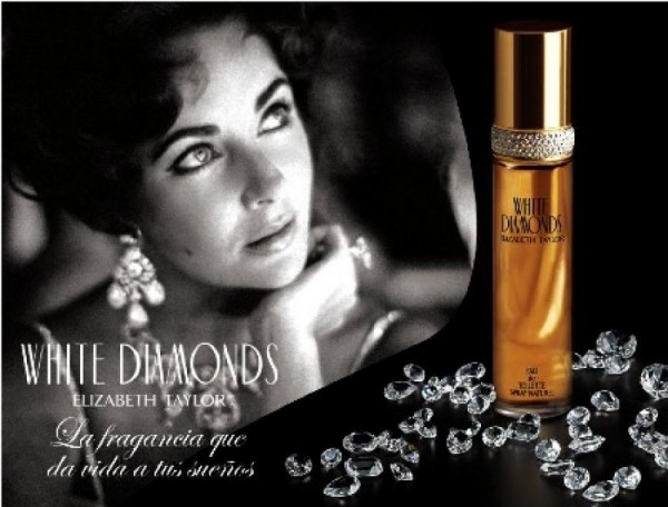 30.04.2014 * As 10 fragrâncias de celebridades mais vendidas nos EUA em 2013 – Perfumaria