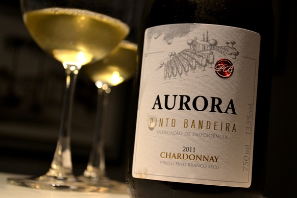 12.12.2016* Aurora fecha seu maior embarque de vinhos para China e Taiwan