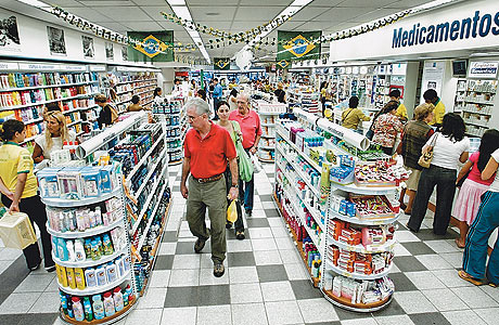 13.09.2017* A acirrada concorrência no mercado das farmácias