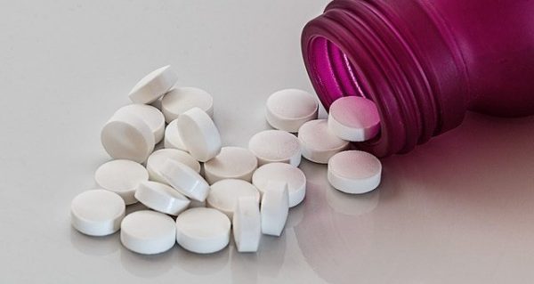 28.11.2018 * Indústria farmacêutica fatura R$ 69,5 bilhões em 2017, alta de 9,4%