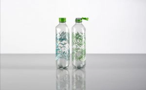 Garrafa reciclada, com impressão direta, recebe prêmio de sustentabilidade