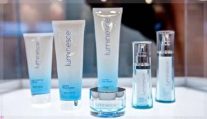 Jeunesse: Marca de cosméticos de luxo reduz preços no Brasil em até 50%