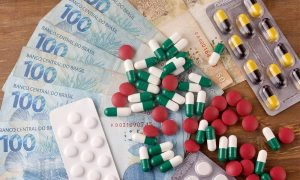 Preço de medicamentos tem primeiro recuo desde 2015