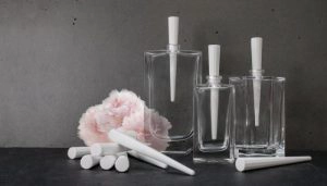 O by! Osmotik lança Envela linha de varinhas de perfume em cerâmica
