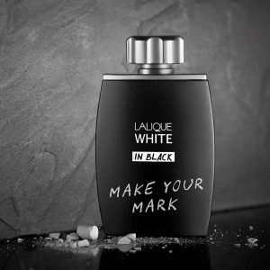 Pochet: um frasco de vidro personalizável para Lalique’s White in Black