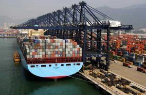 Frete marítimo continuará elevado mesmo com afrouxamento de medidas contra covid-19 na China
