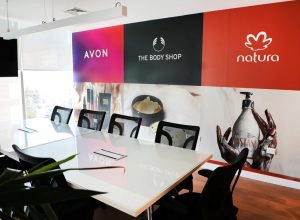 Natura &Co abre escritórios conjuntos no Chile para suas marcas Natura, Avon e The Body Shop