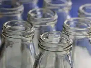 Milk & More expande o esquema de garrafas de vidro recarregáveis
