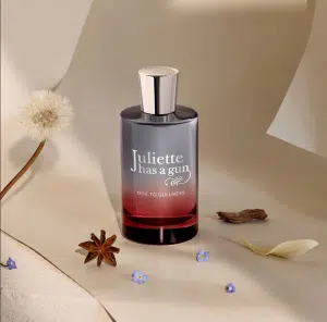 Ode To Dullness é a nova fragrância da marca Juliette Has A Gun