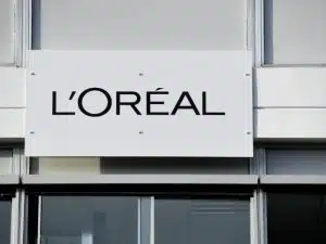 Brice André, vice-presidente global de Desenvolvimento Sustentável e Embalagem da L’Oréal: “A fidelidade do consumidor é crucial para construir uma oferta de recarga sustentável”