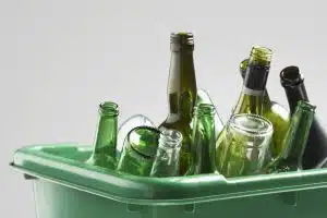 Owens-Illinois lança manual de reciclagem do vidro