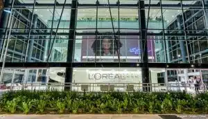 L’Oréal registra crescimento de 5,3% no segundo trimestre, mas resultado ainda é abaixo do esperado